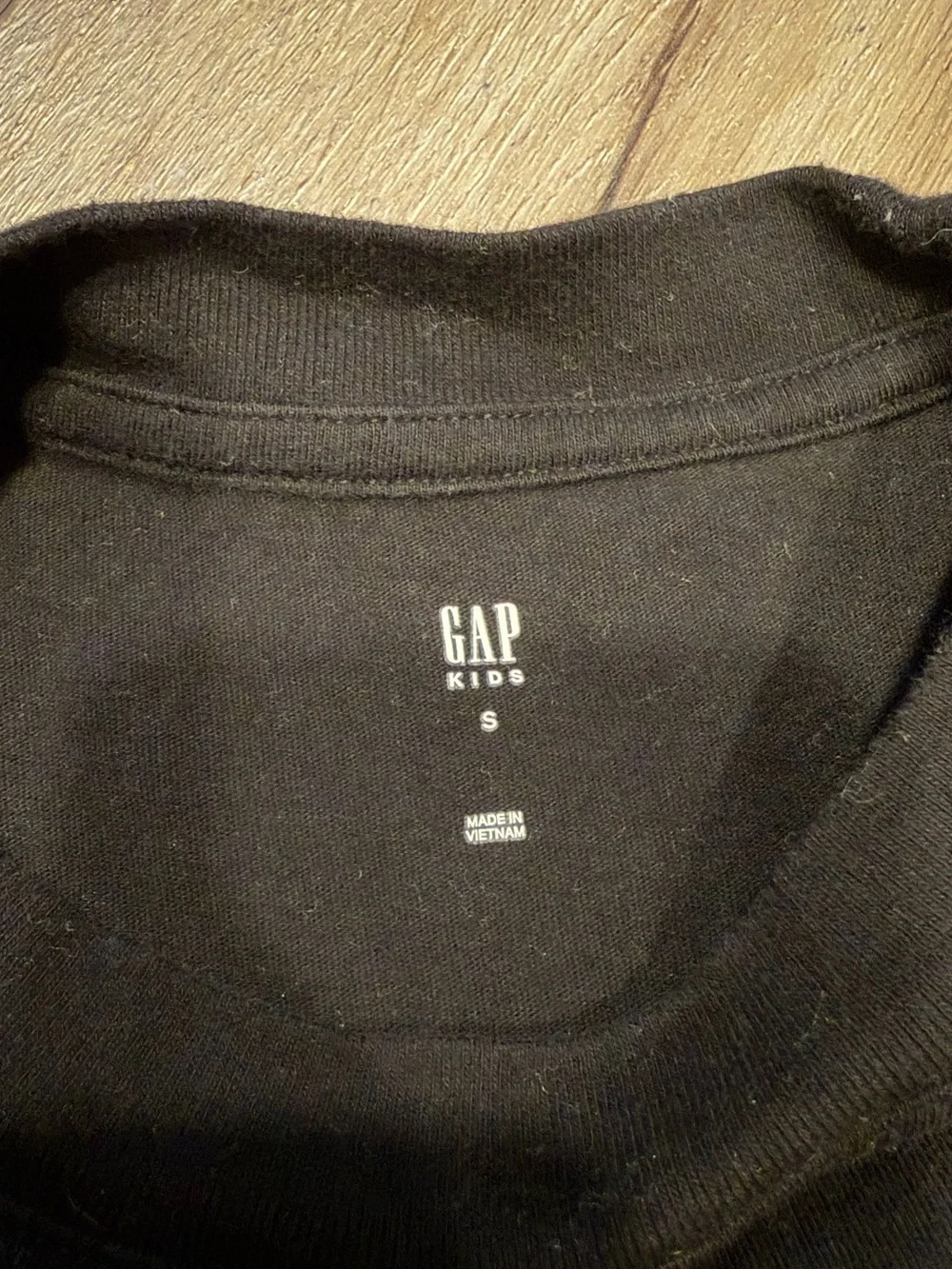 GAP Kids Girls' Black Starburst Sweatshirt - Colorful Sparkle Size S (6/7)